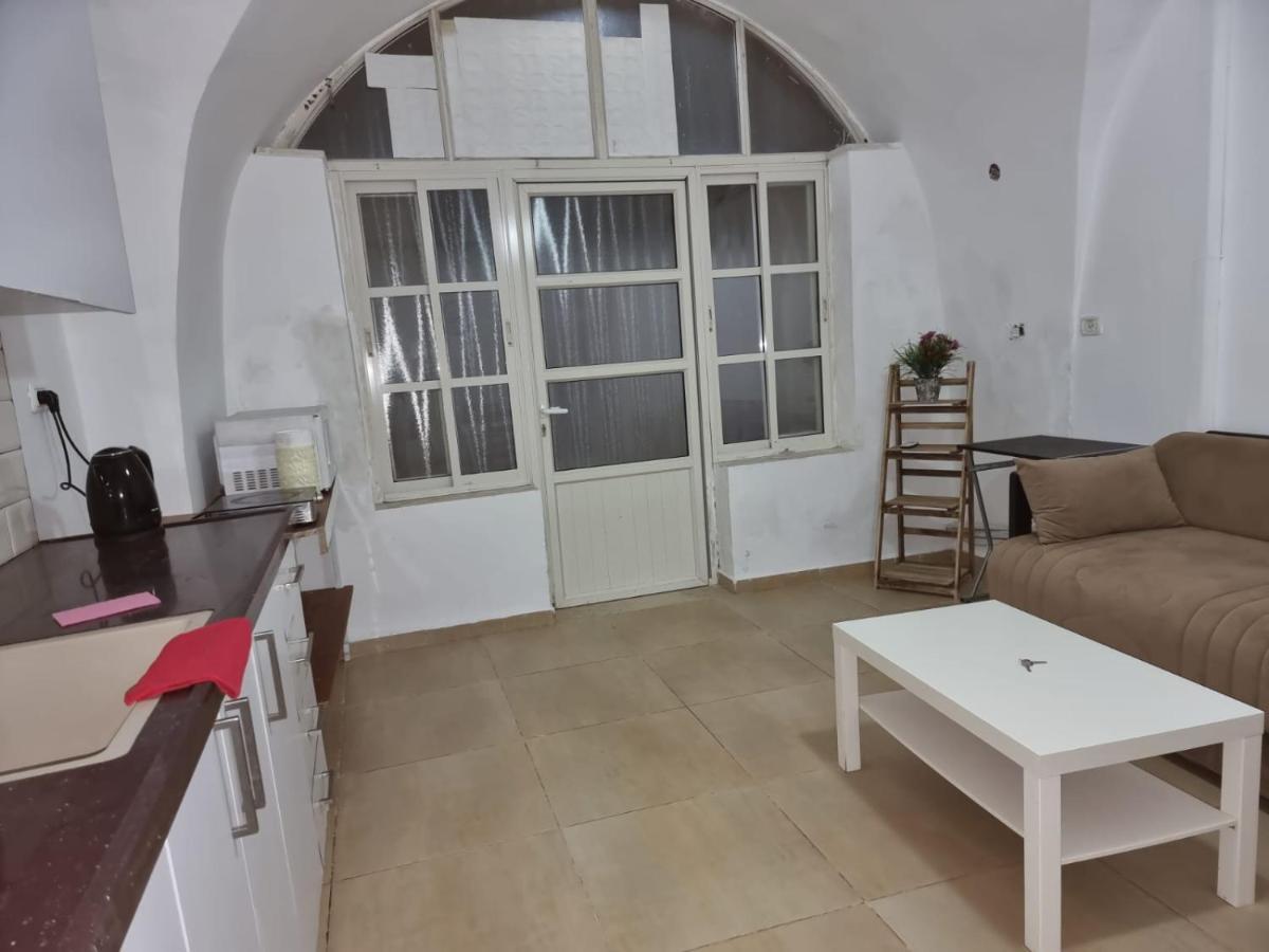 Tannous Aparthotel Хайфа Екстериор снимка