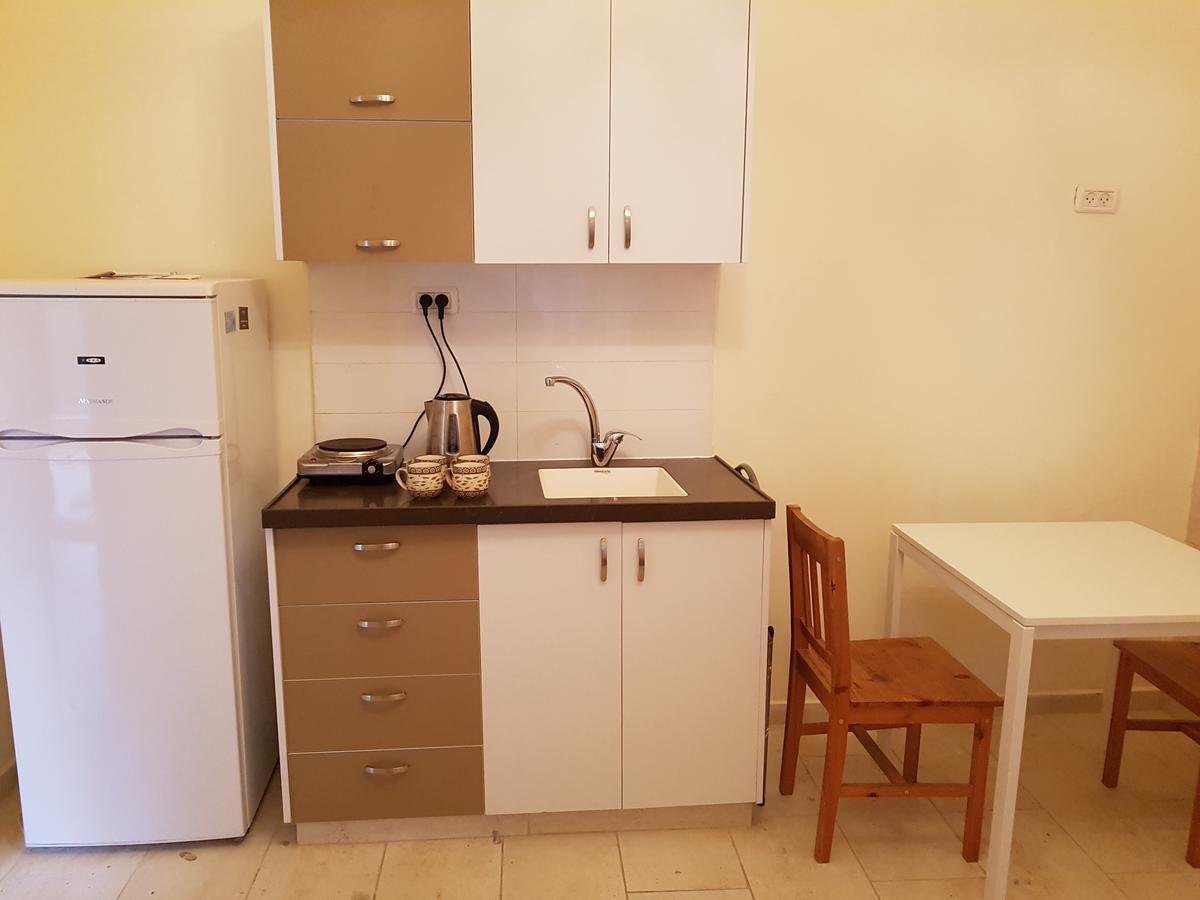 Tannous Aparthotel Хайфа Екстериор снимка