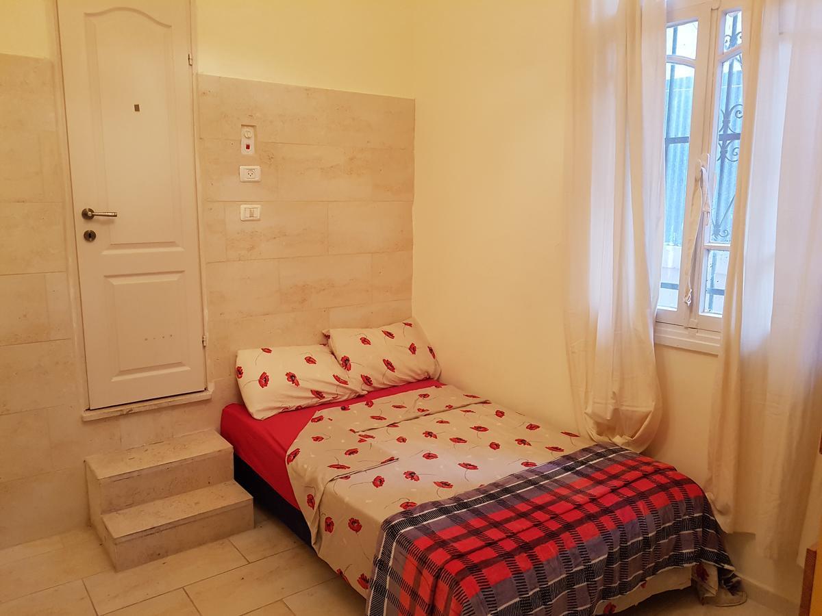 Tannous Aparthotel Хайфа Екстериор снимка
